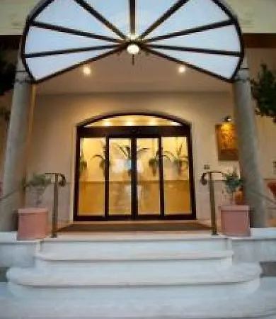 Cavaliere 4*