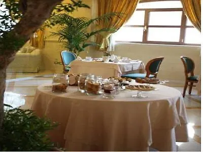 Cavaliere 4* Noci