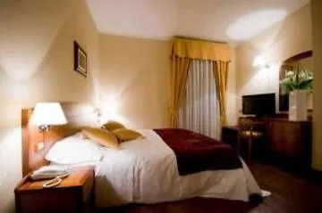 Cavaliere Hotel 4*