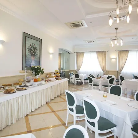 Cavaliere 4* Noci