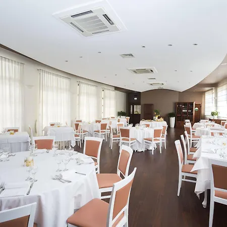 Cavaliere 4* Noci