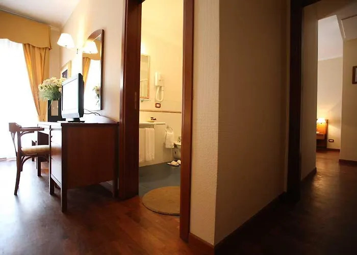 Cavaliere מלון 4*