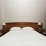 Cavaliere 4* Noci