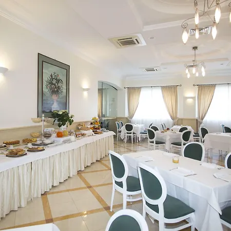 Hotel Cavaliere Noci