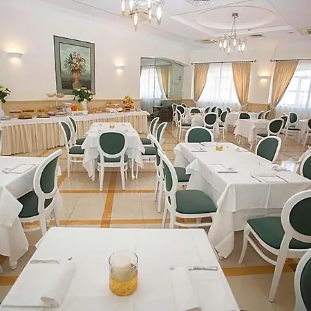 Cavaliere 4*